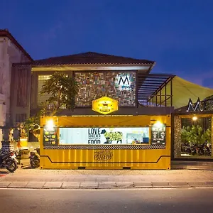  Asrama M Boutique Indonesia